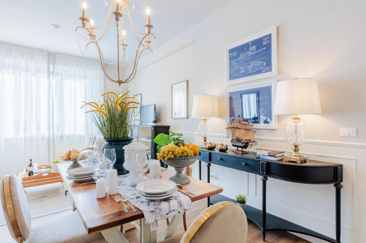"Libeccio Apartment" Fronte Mare Con Garage Privato Lido di Camaiore Zewnętrze zdjęcie