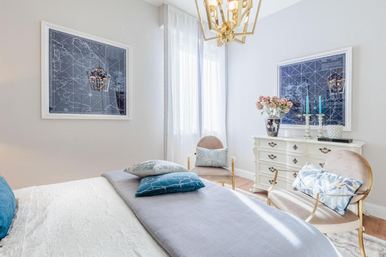 "Libeccio Apartment" Fronte Mare Con Garage Privato Lido di Camaiore Zewnętrze zdjęcie