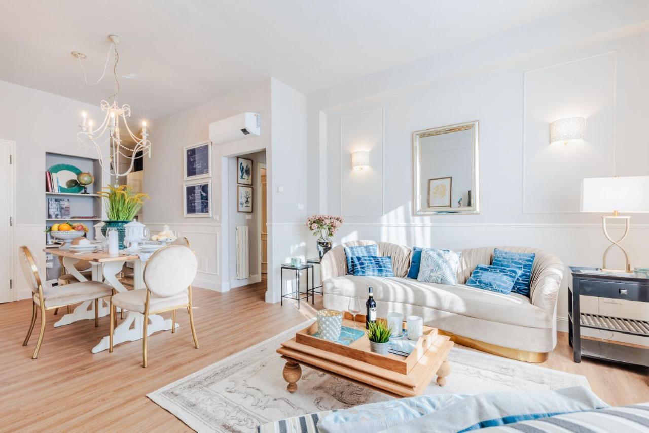 "Libeccio Apartment" Fronte Mare Con Garage Privato Lido di Camaiore Zewnętrze zdjęcie